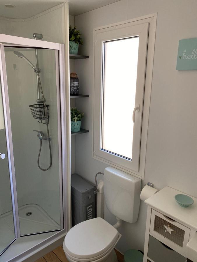 Mobile Home Biondina Camp Porton Nature Hideouts Rovinj Exterior photo